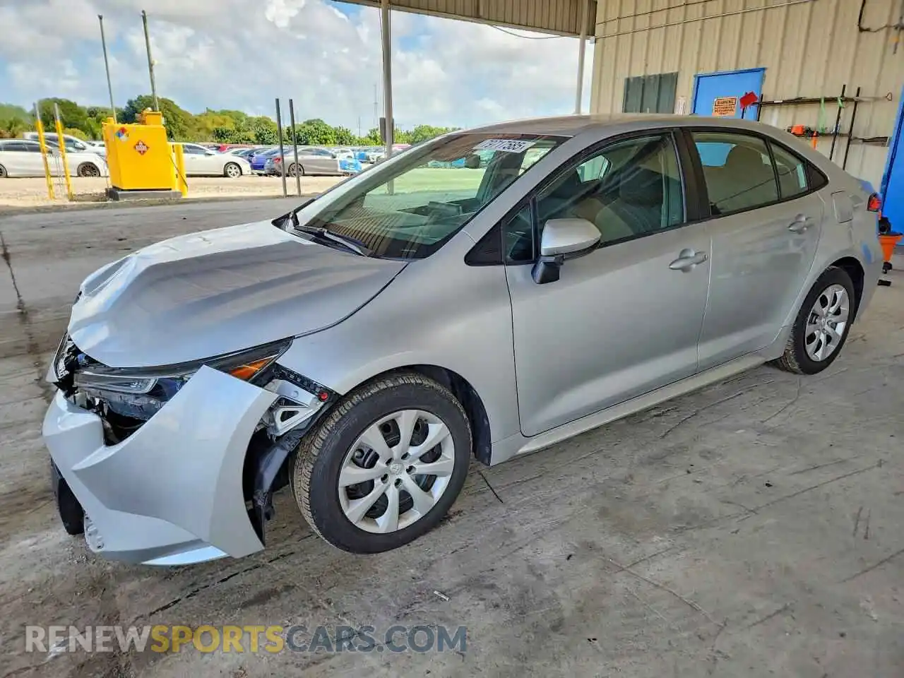 1 Photograph of a damaged car 5YFEPMAE3MP266921 TOYOTA COROLLA 2021
