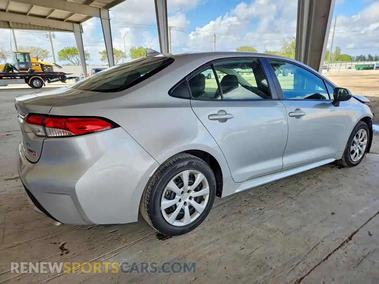 3 Photograph of a damaged car 5YFEPMAE3MP266921 TOYOTA COROLLA 2021