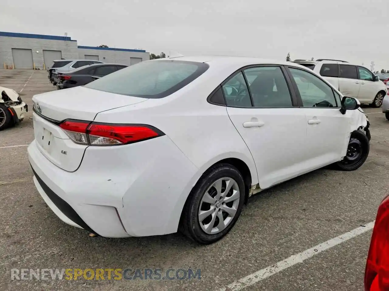 3 Photograph of a damaged car 5YFEPMAE3MP268510 TOYOTA COROLLA 2021