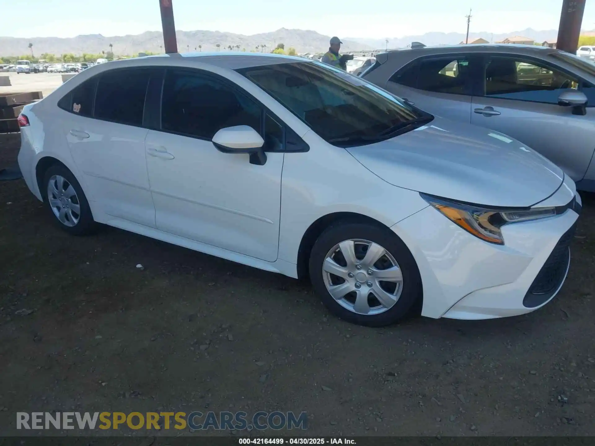 1 Photograph of a damaged car 5YFEPMAE4MP148246 TOYOTA COROLLA 2021