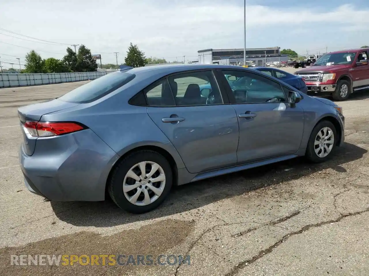 3 fotografías del automóvil dañado 5YFEPMAE4MP152118 TOYOTA COROLLA 2021