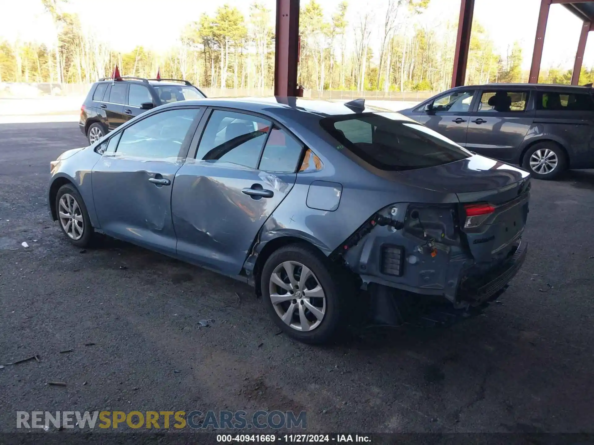 3 Photograph of a damaged car 5YFEPMAE4MP163331 TOYOTA COROLLA 2021