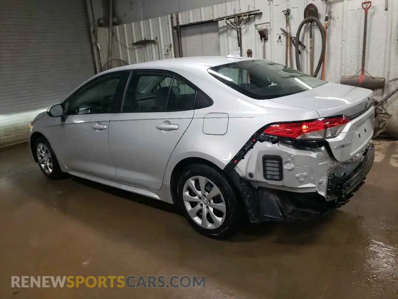 2 Photograph of a damaged car 5YFEPMAE4MP174216 TOYOTA COROLLA 2021