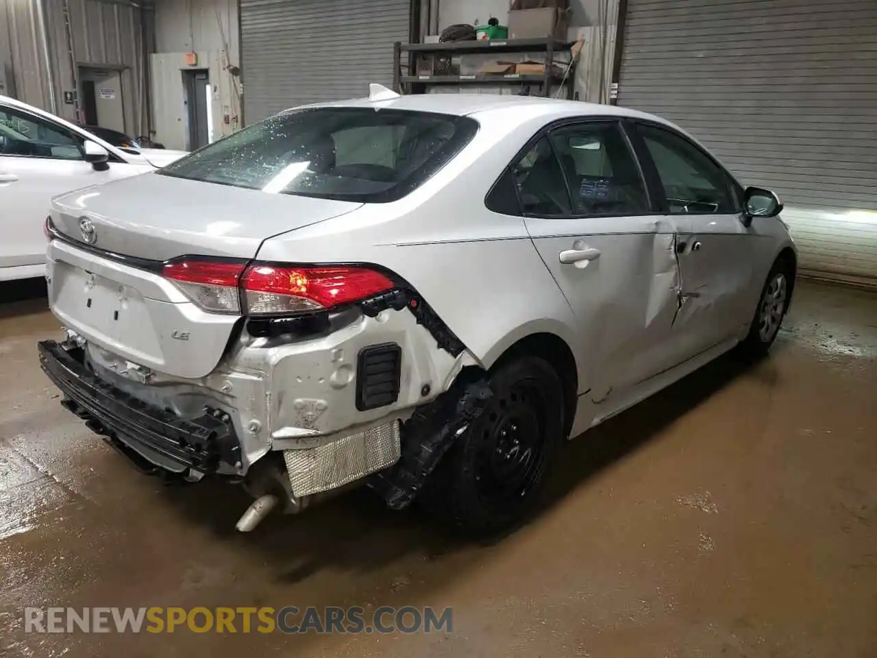 3 Photograph of a damaged car 5YFEPMAE4MP174216 TOYOTA COROLLA 2021