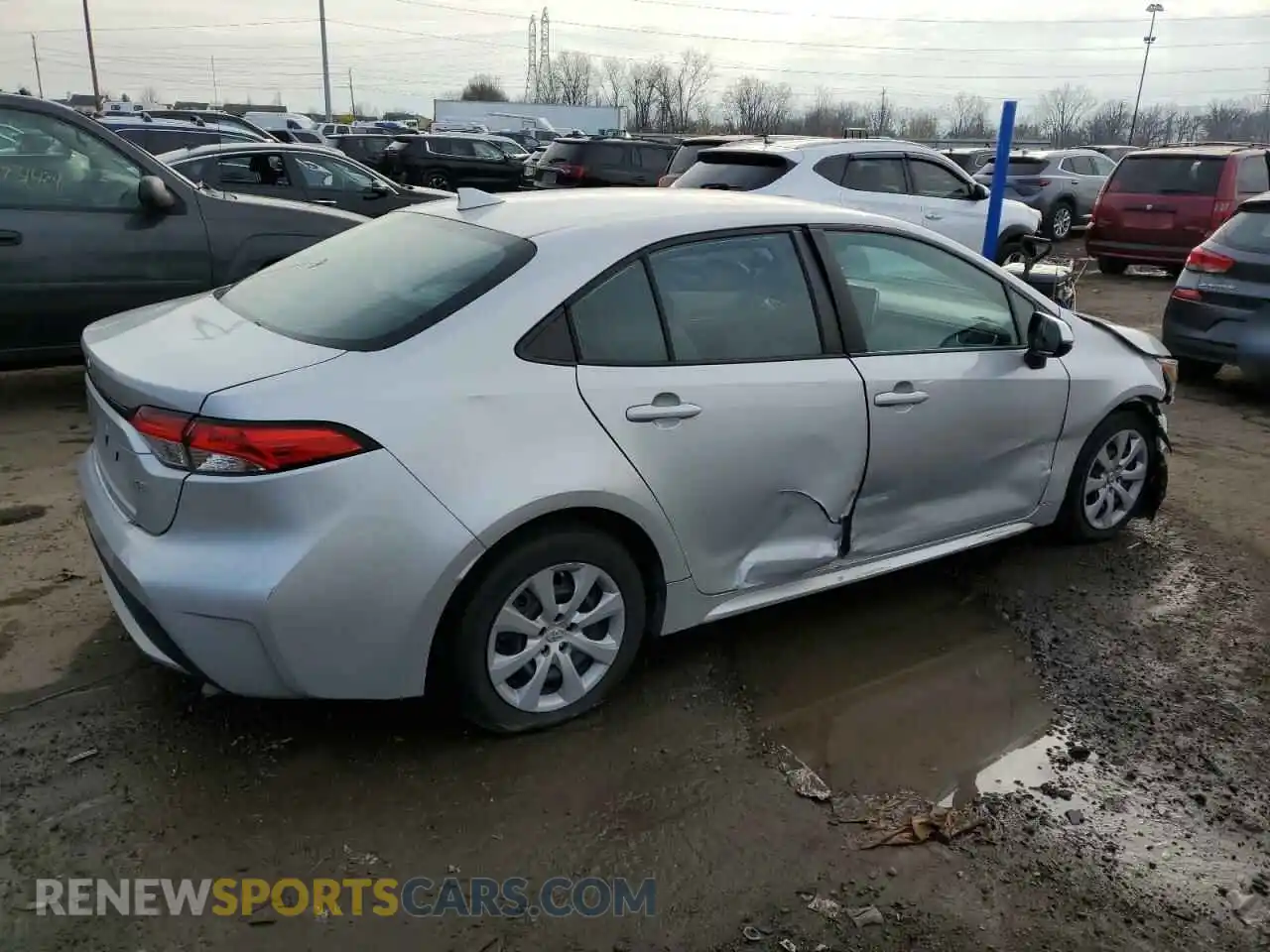 3 Photograph of a damaged car 5YFEPMAE4MP178461 TOYOTA COROLLA 2021