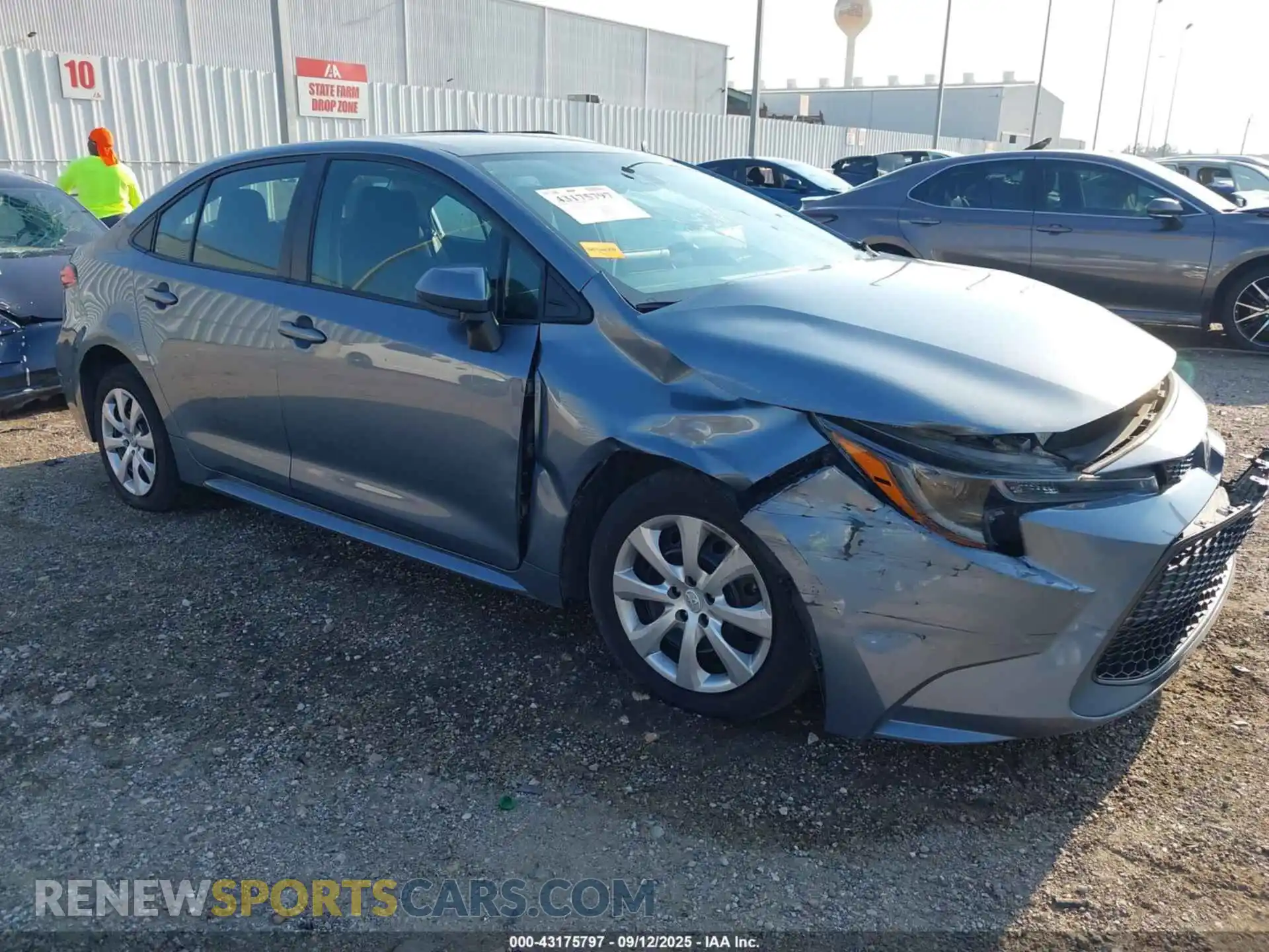 1 Photograph of a damaged car 5YFEPMAE4MP180422 TOYOTA COROLLA 2021