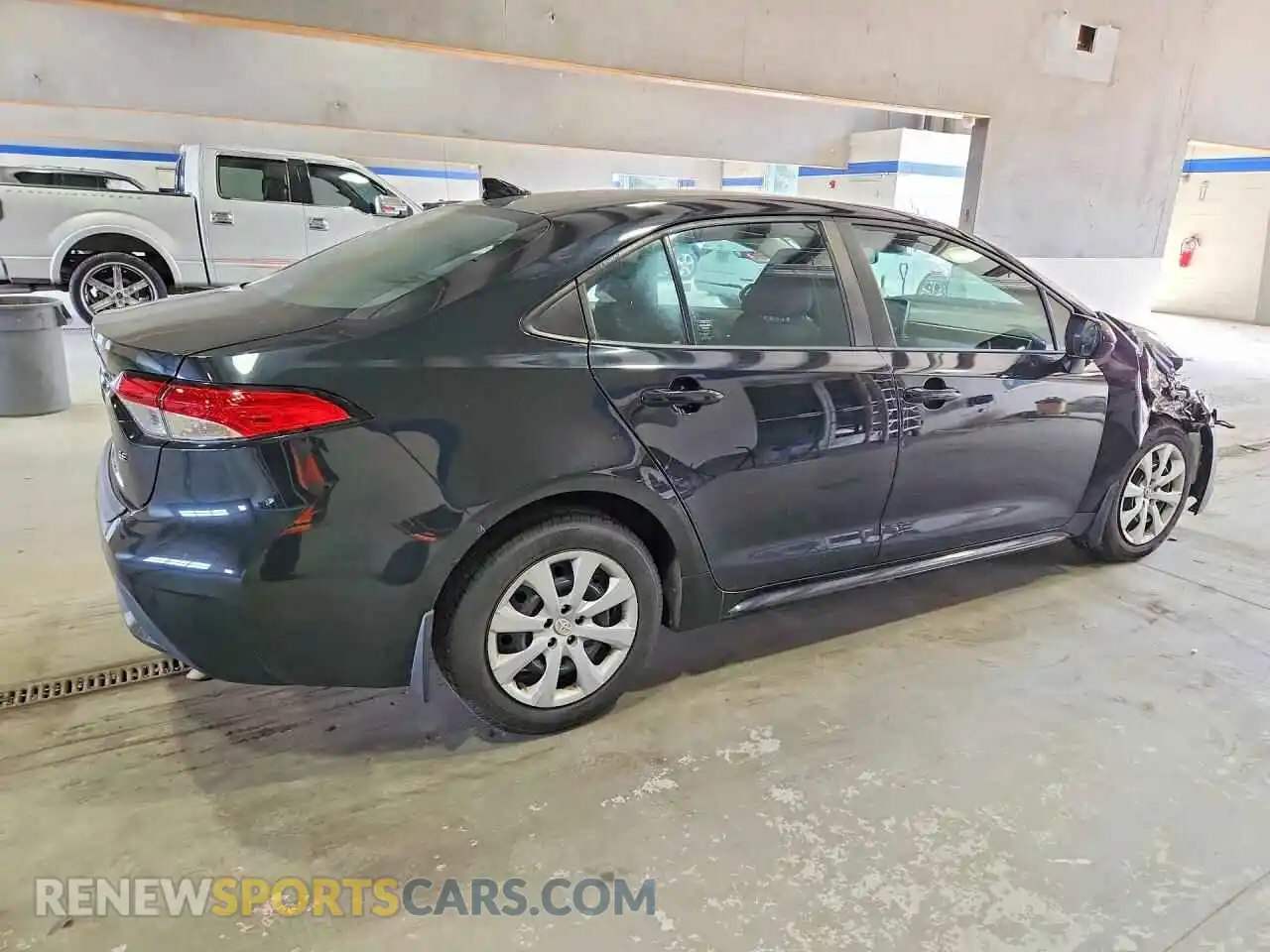3 Photograph of a damaged car 5YFEPMAE4MP199150 TOYOTA COROLLA 2021