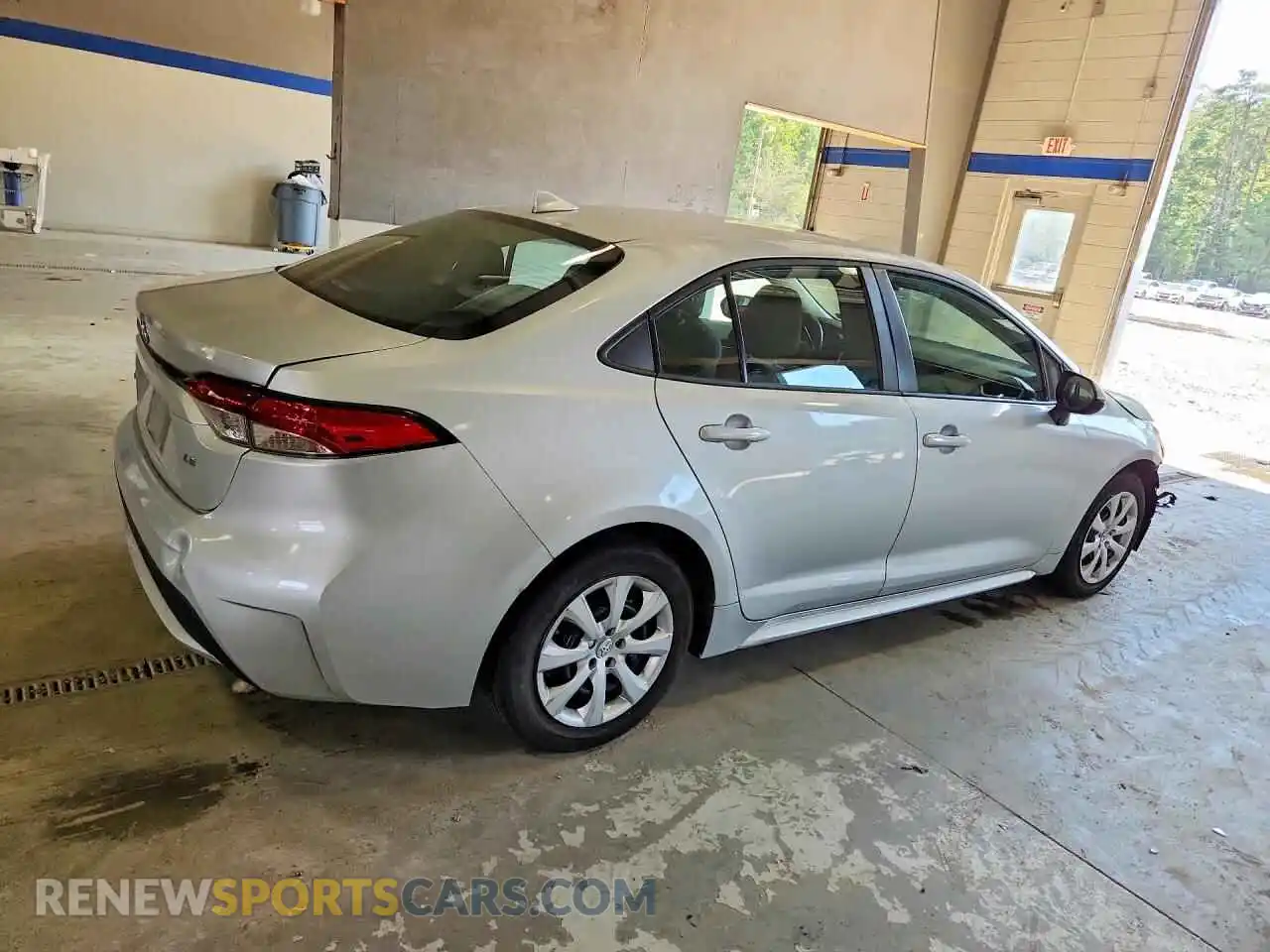 3 Photograph of a damaged car 5YFEPMAE4MP199410 TOYOTA COROLLA 2021