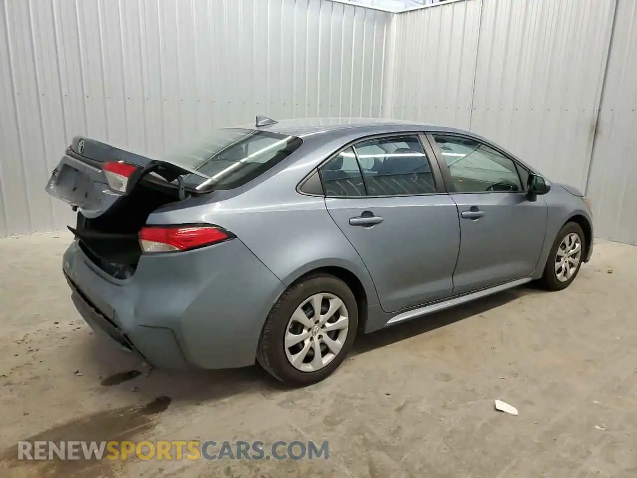 3 Photograph of a damaged car 5YFEPMAE4MP206372 TOYOTA COROLLA 2021