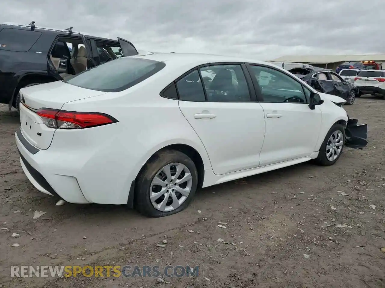 3 Photograph of a damaged car 5YFEPMAE4MP210163 TOYOTA COROLLA 2021