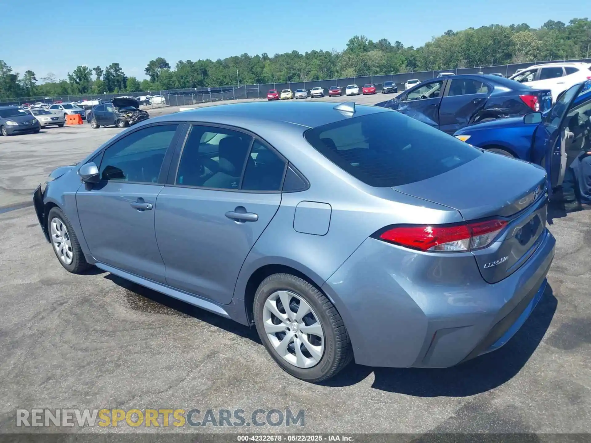 3 Photograph of a damaged car 5YFEPMAE4MP211197 TOYOTA COROLLA 2021