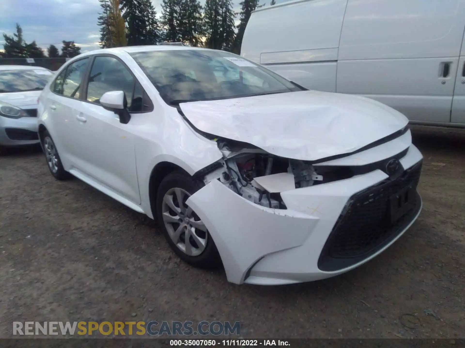 1 Photograph of a damaged car 5YFEPMAE4MP211572 TOYOTA COROLLA 2021
