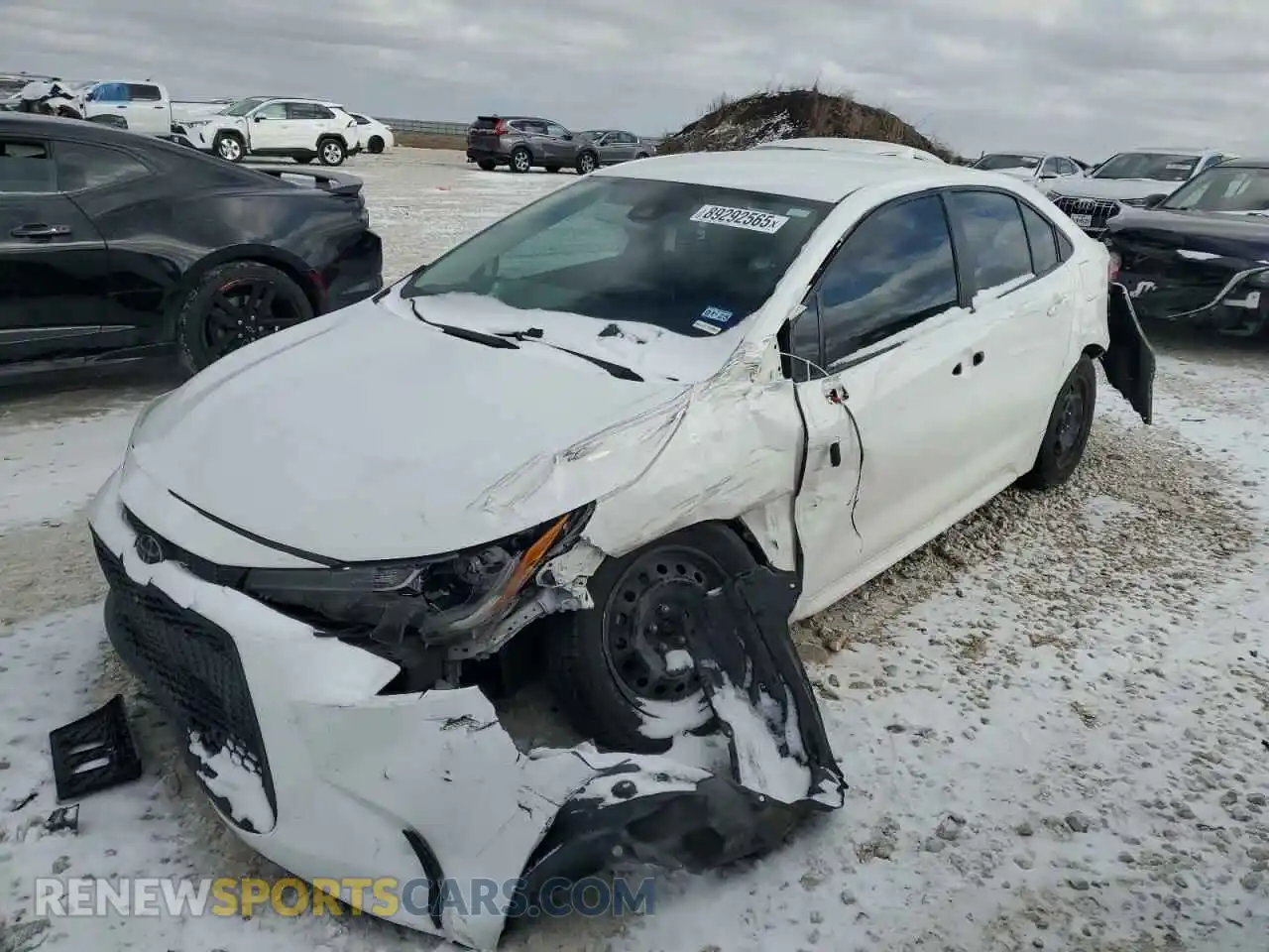 1 Photograph of a damaged car 5YFEPMAE4MP214150 TOYOTA COROLLA 2021