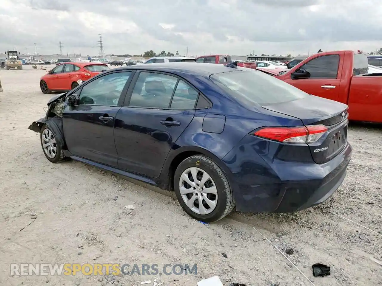 2 fotografías del automóvil dañado 5YFEPMAE4MP219252 TOYOTA COROLLA 2021