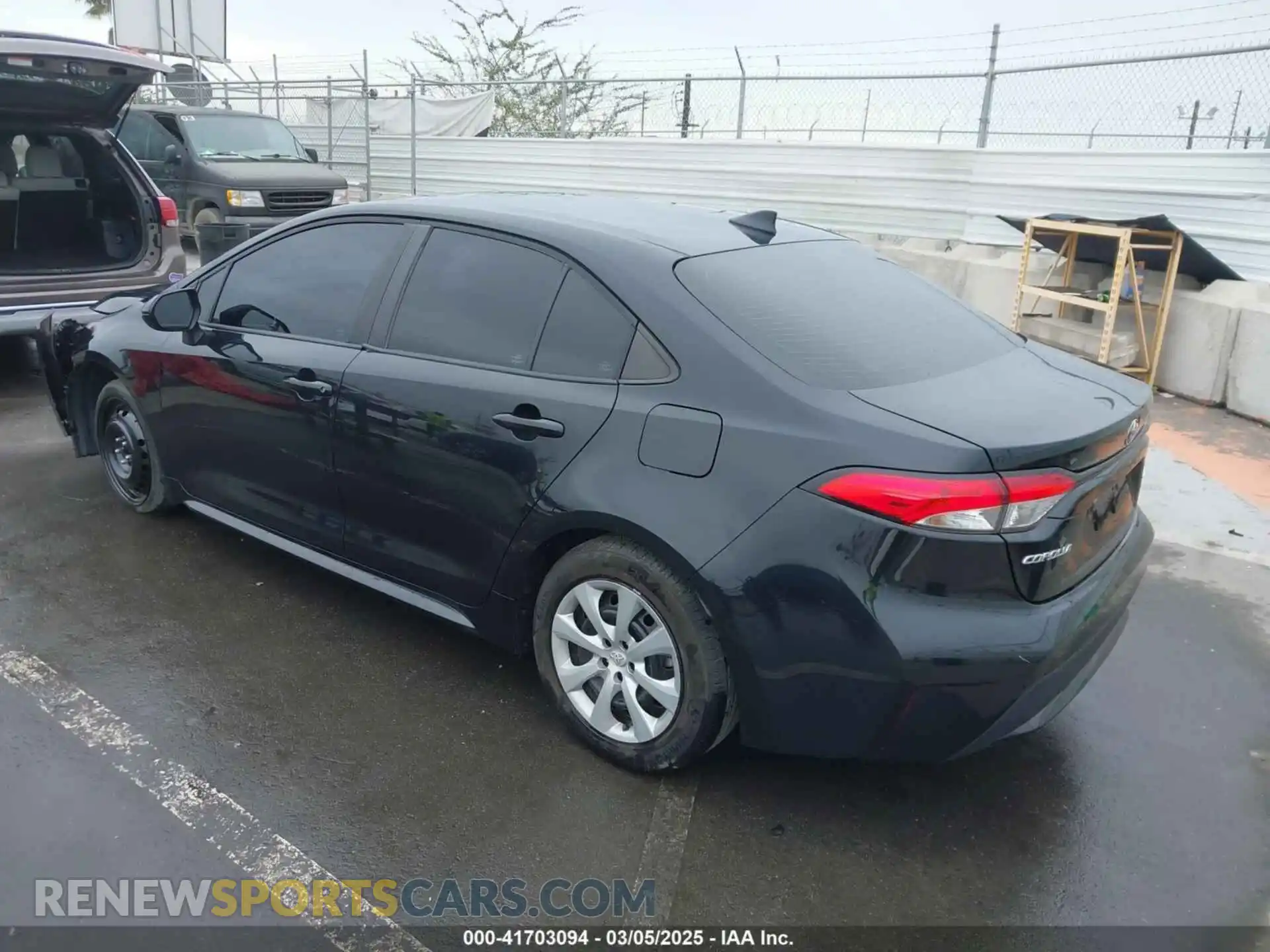 3 Photograph of a damaged car 5YFEPMAE4MP219736 TOYOTA COROLLA 2021