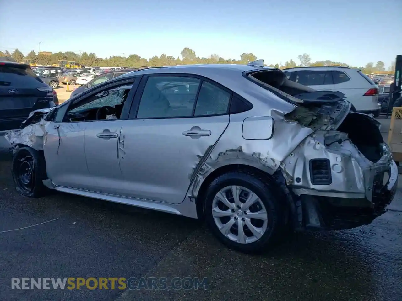 2 Photograph of a damaged car 5YFEPMAE4MP220515 TOYOTA COROLLA 2021