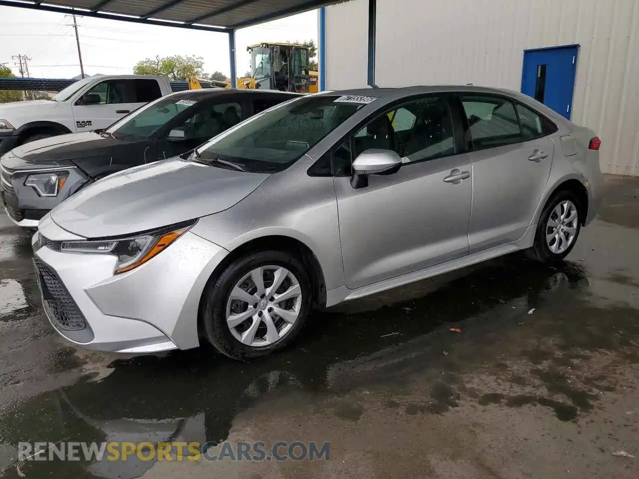 1 Photograph of a damaged car 5YFEPMAE4MP225813 TOYOTA COROLLA 2021