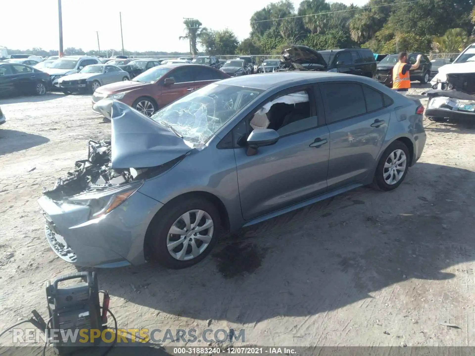 2 Photograph of a damaged car 5YFEPMAE4MP226380 TOYOTA COROLLA 2021
