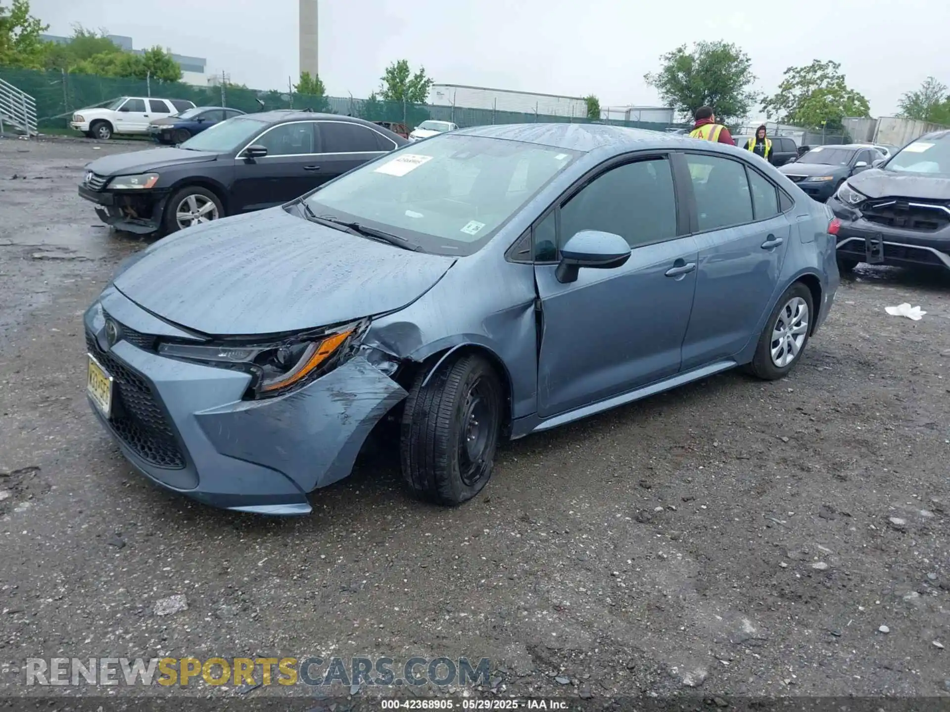 2 Photograph of a damaged car 5YFEPMAE4MP236066 TOYOTA COROLLA 2021