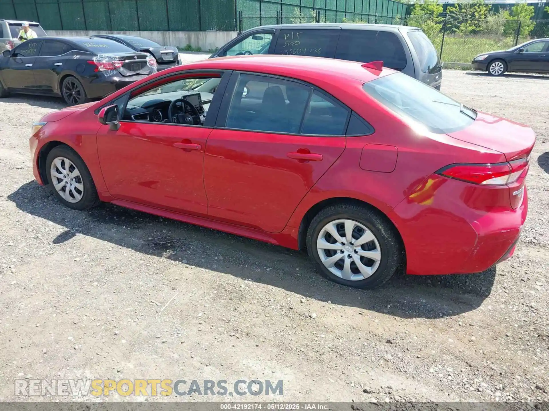 3 Photograph of a damaged car 5YFEPMAE4MP237749 TOYOTA COROLLA 2021