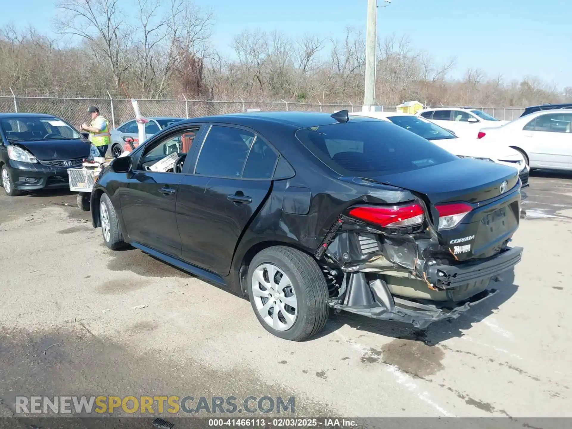 3 Photograph of a damaged car 5YFEPMAE4MP250288 TOYOTA COROLLA 2021