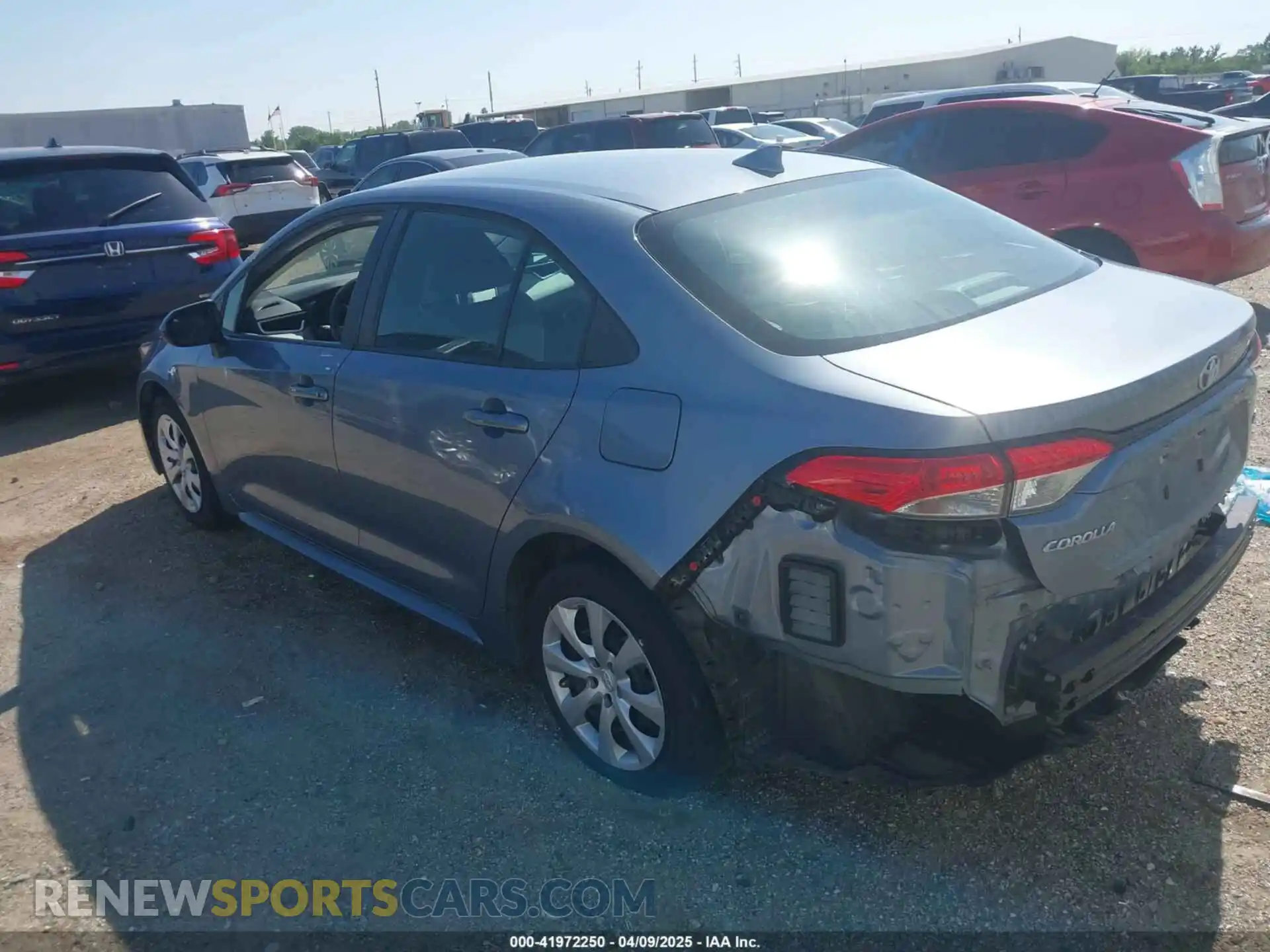 3 Photograph of a damaged car 5YFEPMAE4MP254678 TOYOTA COROLLA 2021