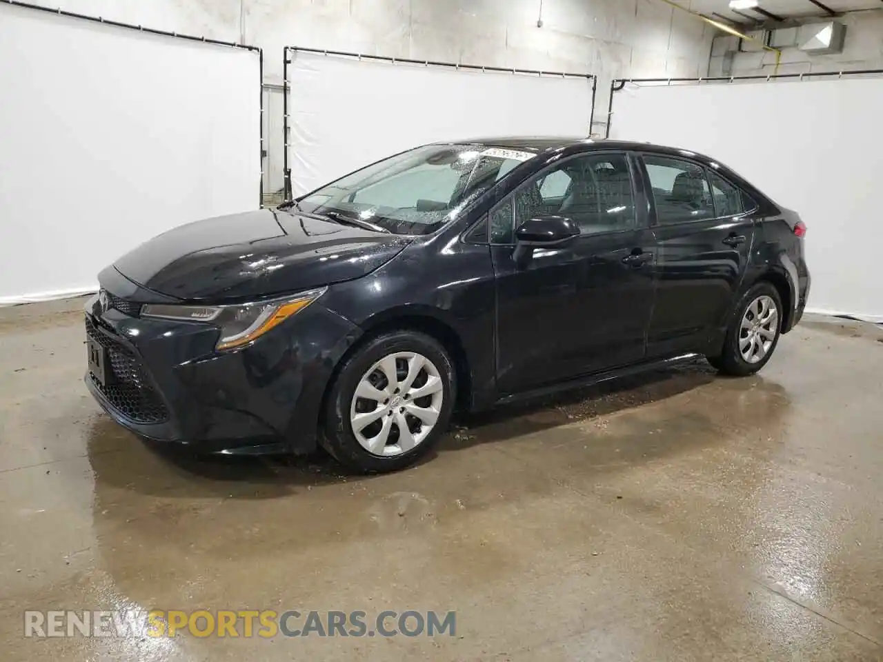 1 Photograph of a damaged car 5YFEPMAE4MP255684 TOYOTA COROLLA 2021