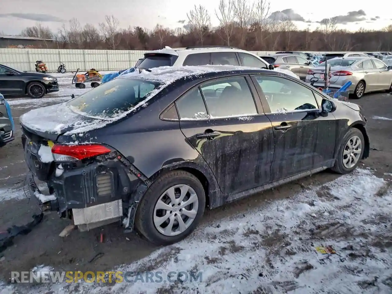 3 Photograph of a damaged car 5YFEPMAE4MP257659 TOYOTA COROLLA 2021