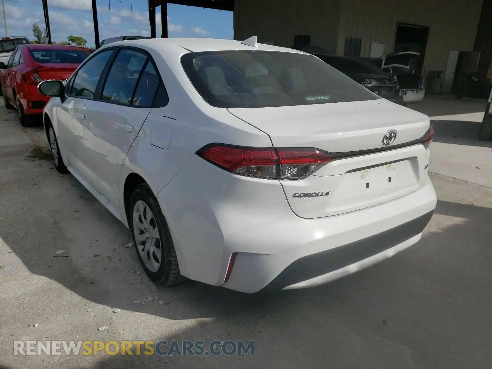 3 Photograph of a damaged car 5YFEPMAE5MP146991 TOYOTA COROLLA 2021
