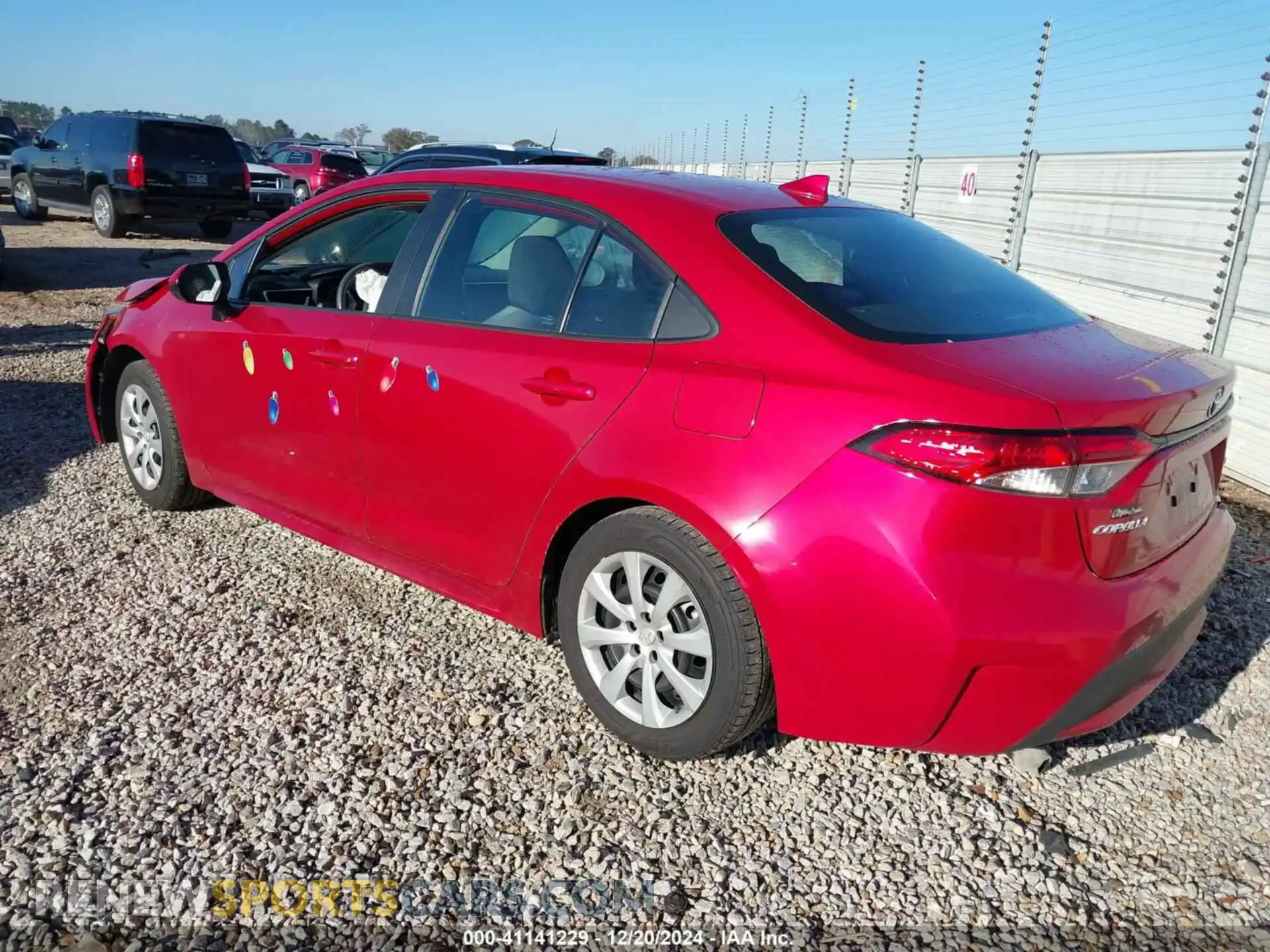 3 Photograph of a damaged car 5YFEPMAE5MP150510 TOYOTA COROLLA 2021