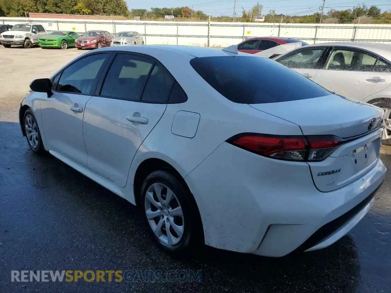 2 Photograph of a damaged car 5YFEPMAE5MP155822 TOYOTA COROLLA 2021
