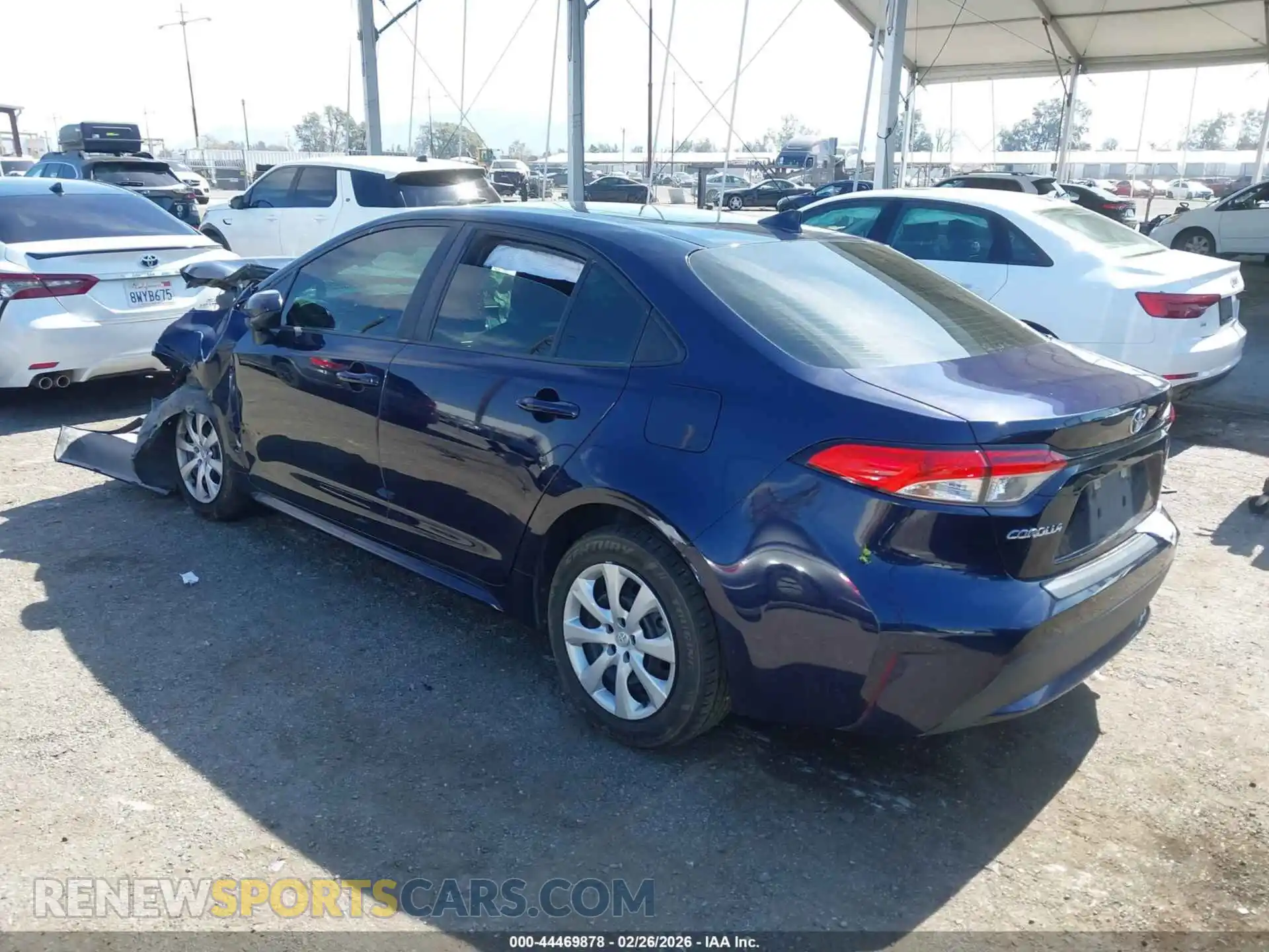 3 fotografías del automóvil dañado 5YFEPMAE5MP159997 TOYOTA COROLLA 2021