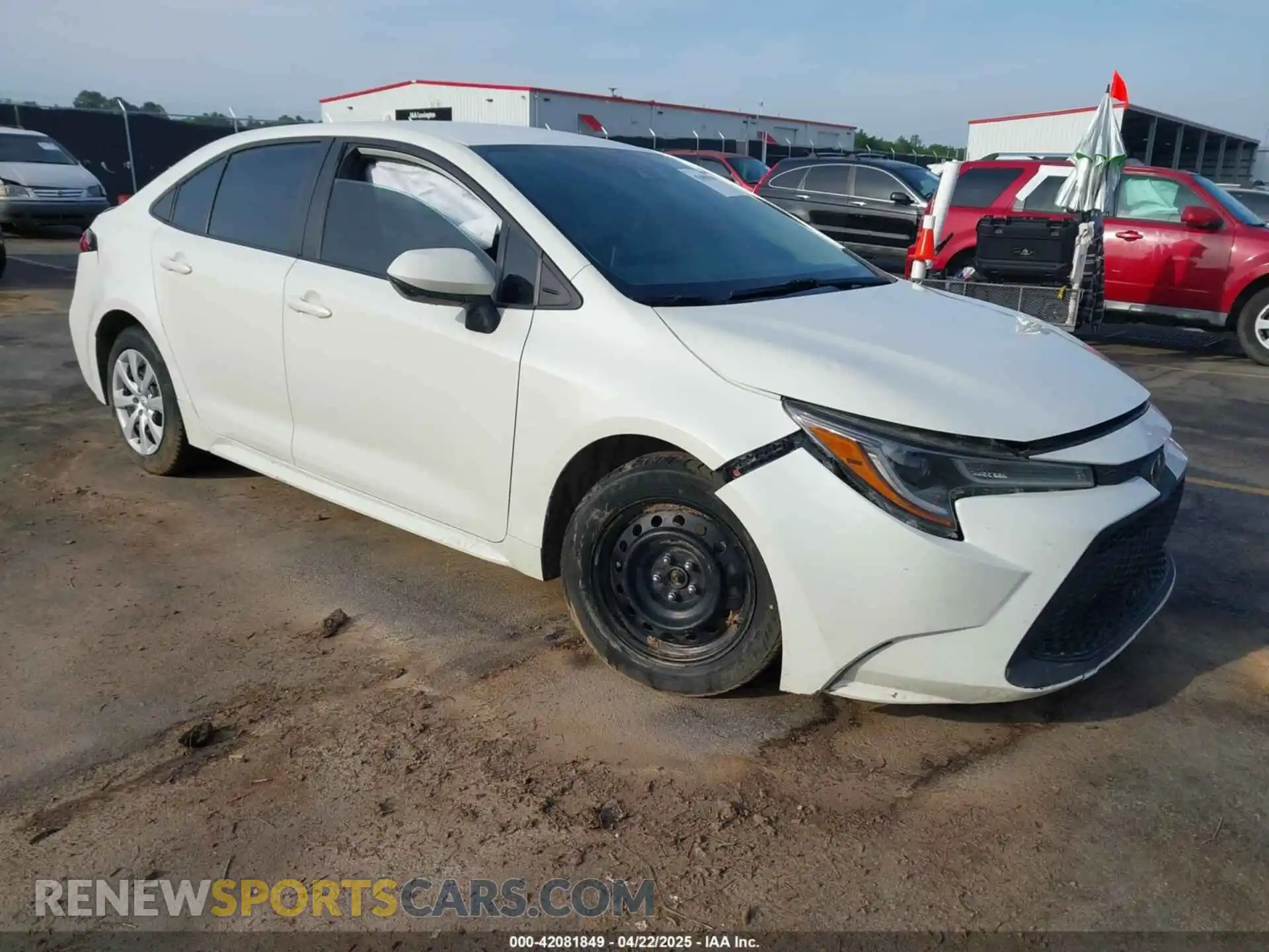 1 Photograph of a damaged car 5YFEPMAE5MP163371 TOYOTA COROLLA 2021