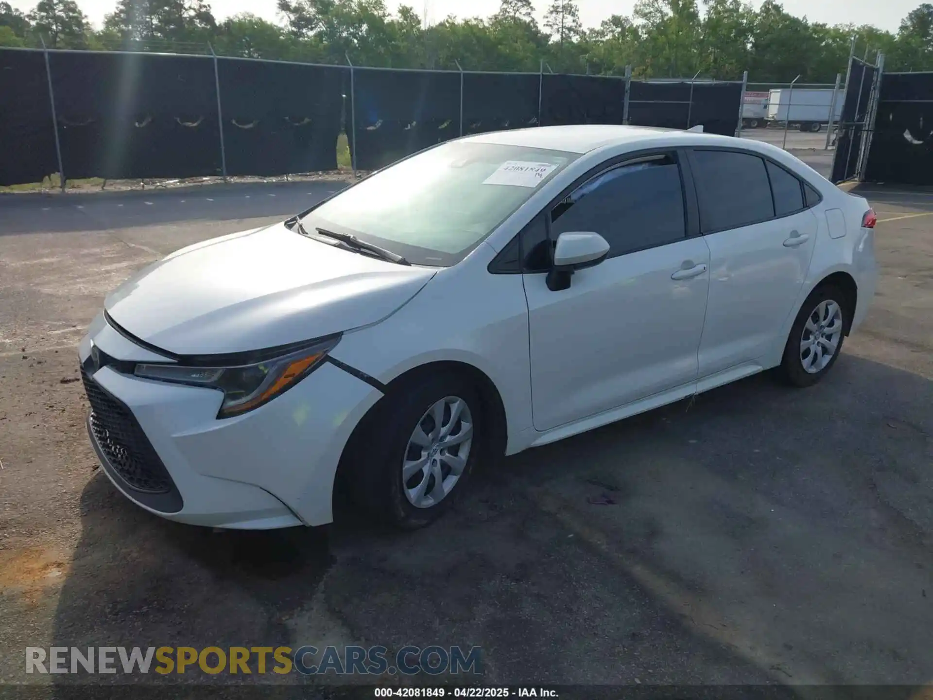 2 Photograph of a damaged car 5YFEPMAE5MP163371 TOYOTA COROLLA 2021