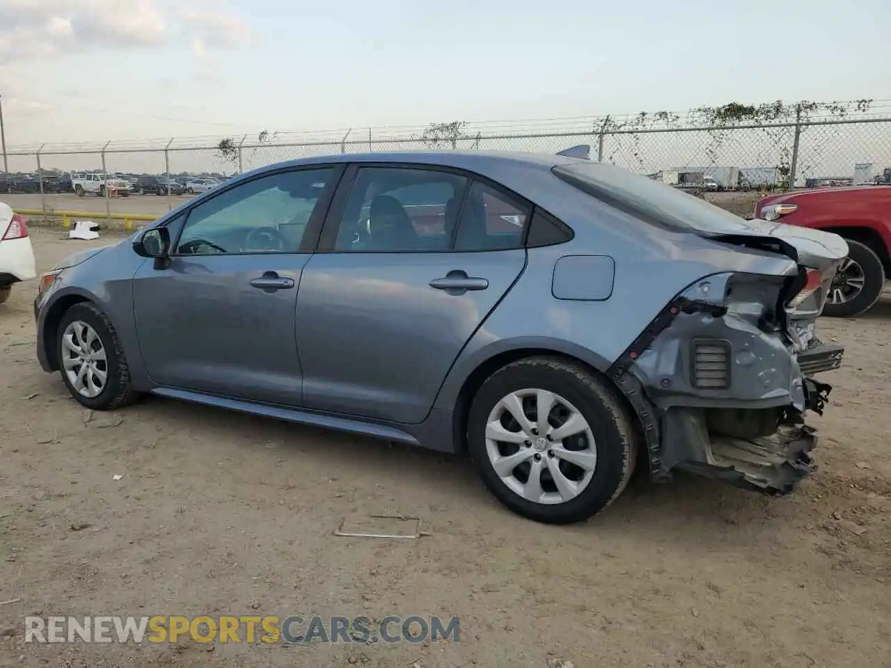 2 Photograph of a damaged car 5YFEPMAE5MP164830 TOYOTA COROLLA 2021