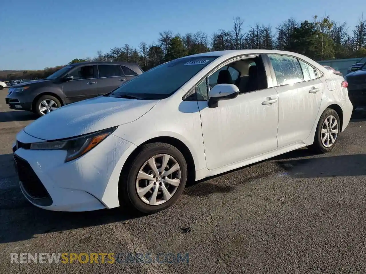 1 Photograph of a damaged car 5YFEPMAE5MP165427 TOYOTA COROLLA 2021