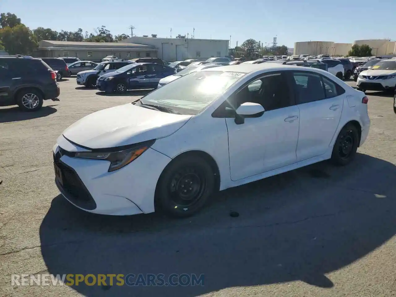 1 Photograph of a damaged car 5YFEPMAE5MP165492 TOYOTA COROLLA 2021