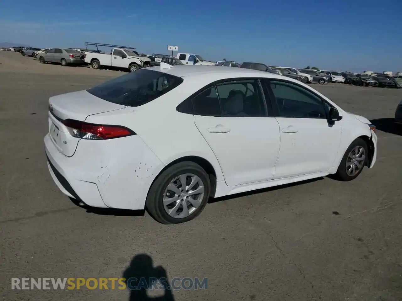 3 Photograph of a damaged car 5YFEPMAE5MP165492 TOYOTA COROLLA 2021