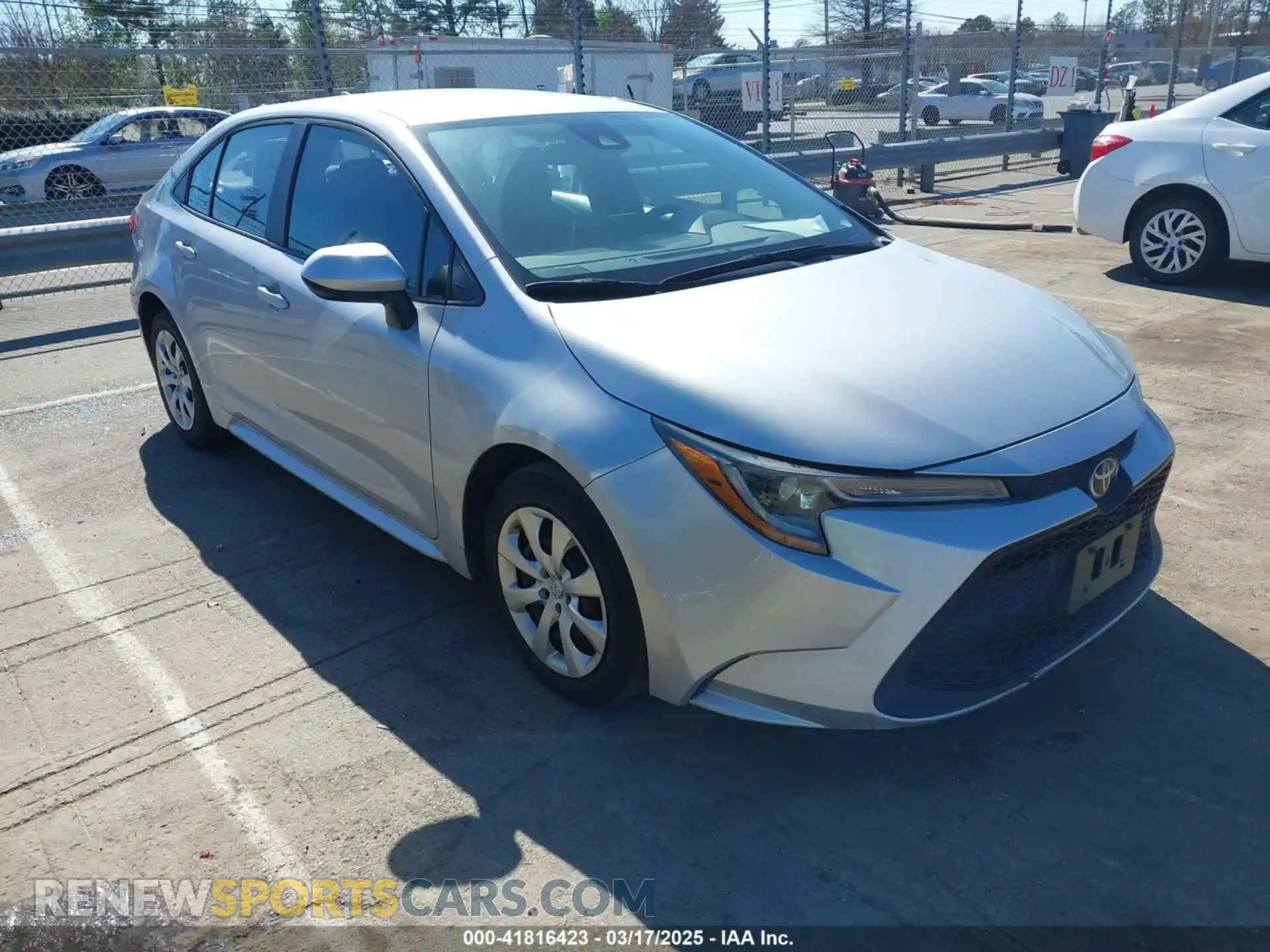 1 Photograph of a damaged car 5YFEPMAE5MP173219 TOYOTA COROLLA 2021