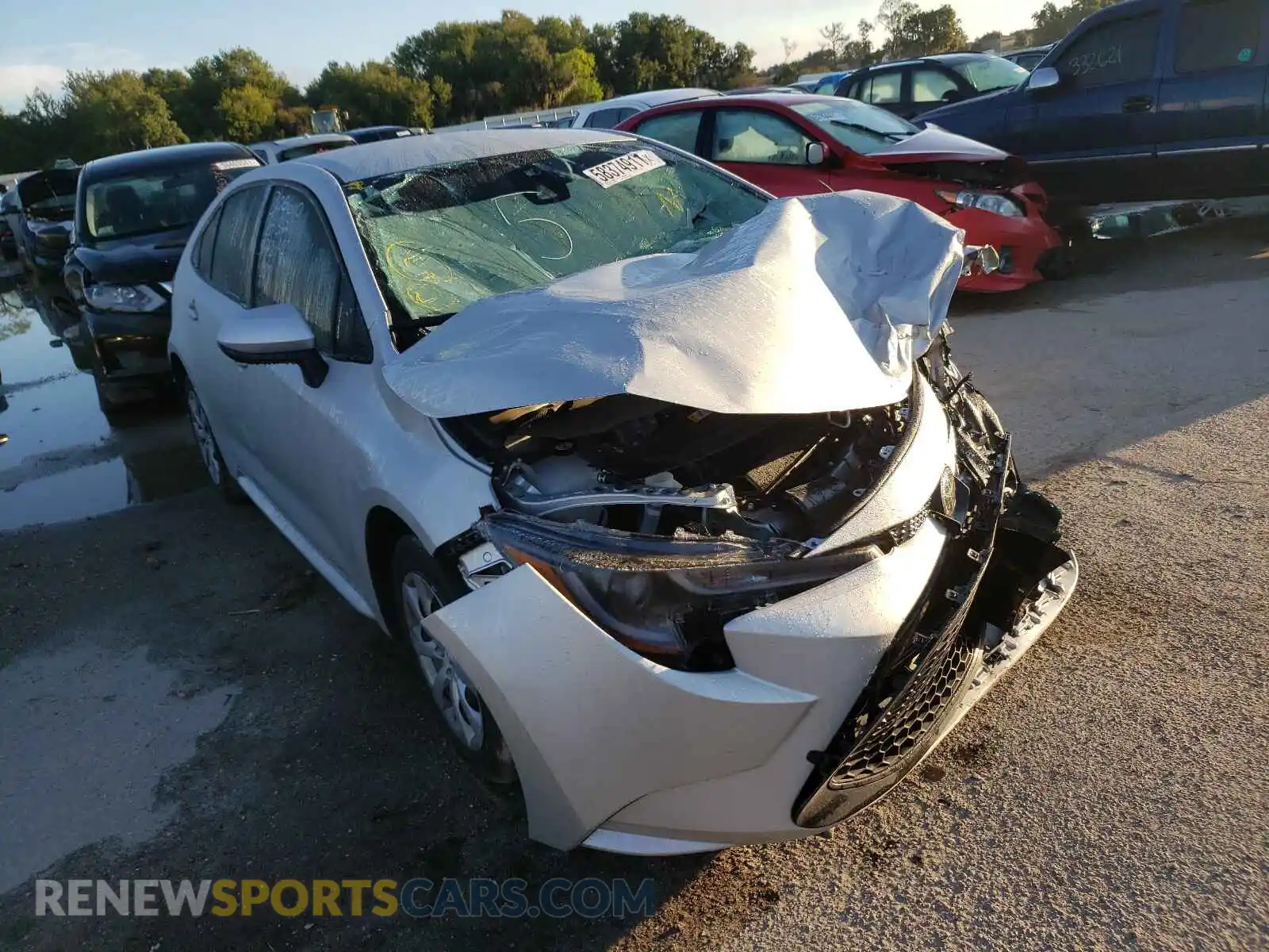 1 Photograph of a damaged car 5YFEPMAE5MP173298 TOYOTA COROLLA 2021
