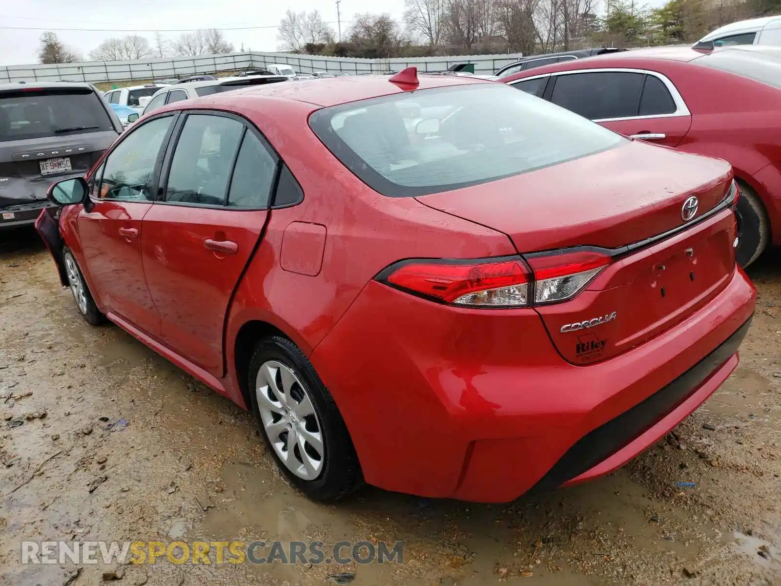 3 Photograph of a damaged car 5YFEPMAE5MP174399 TOYOTA COROLLA 2021