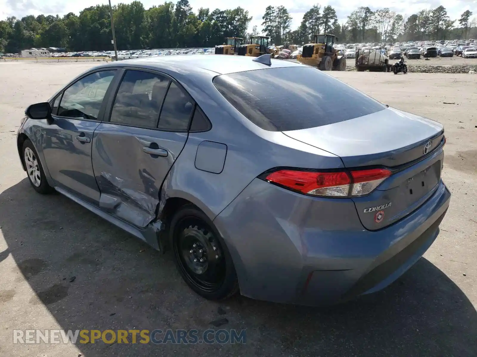 3 fotografías del automóvil dañado 5YFEPMAE5MP176167 TOYOTA COROLLA 2021