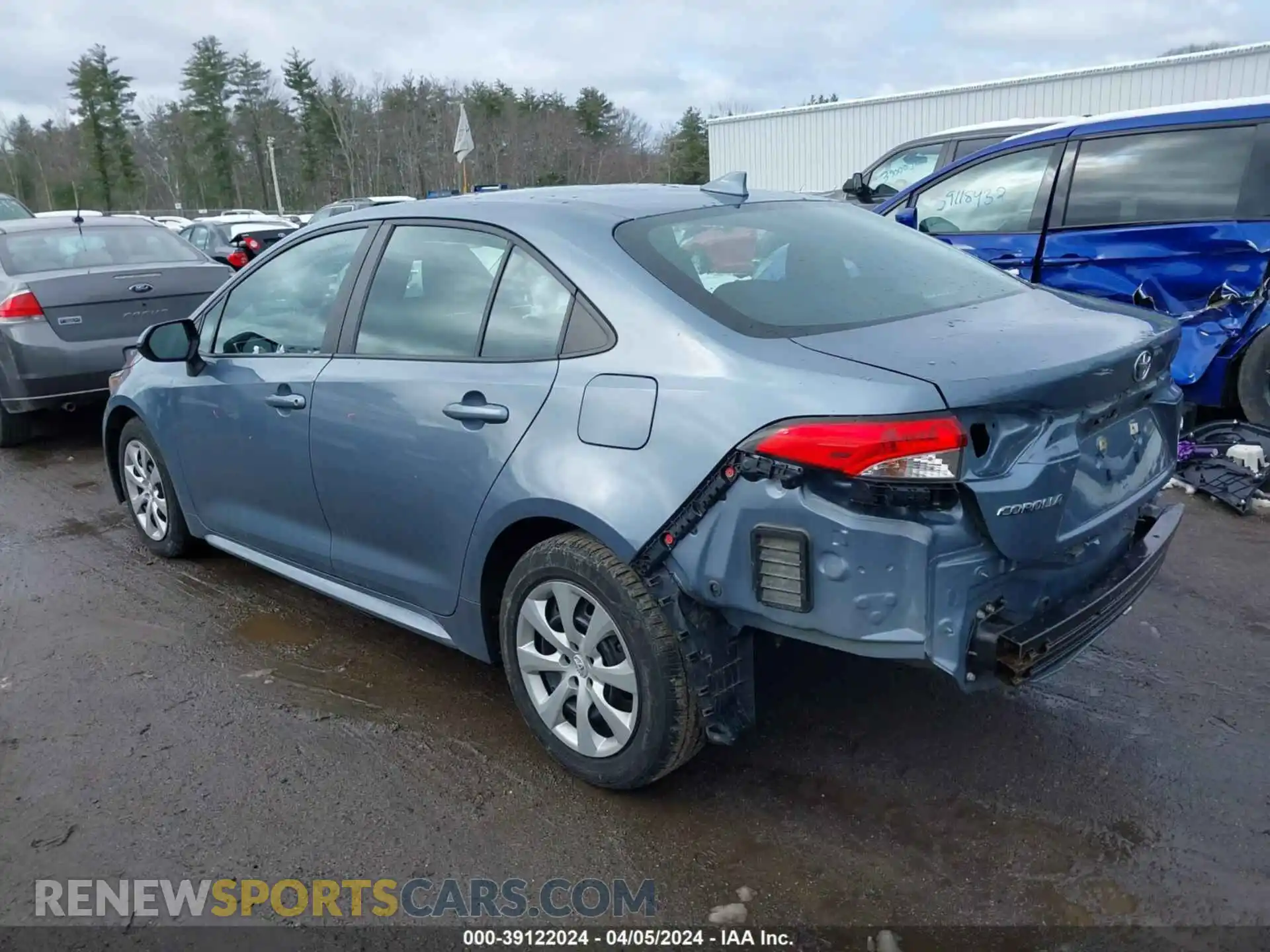 3 Photograph of a damaged car 5YFEPMAE5MP181059 TOYOTA COROLLA 2021