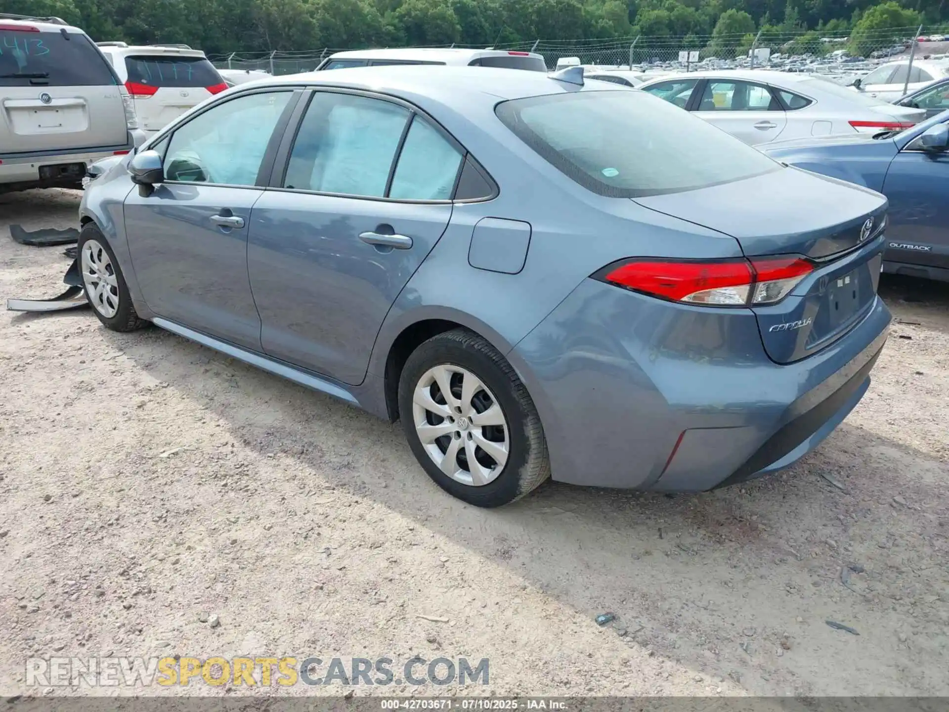 3 Photograph of a damaged car 5YFEPMAE5MP181255 TOYOTA COROLLA 2021
