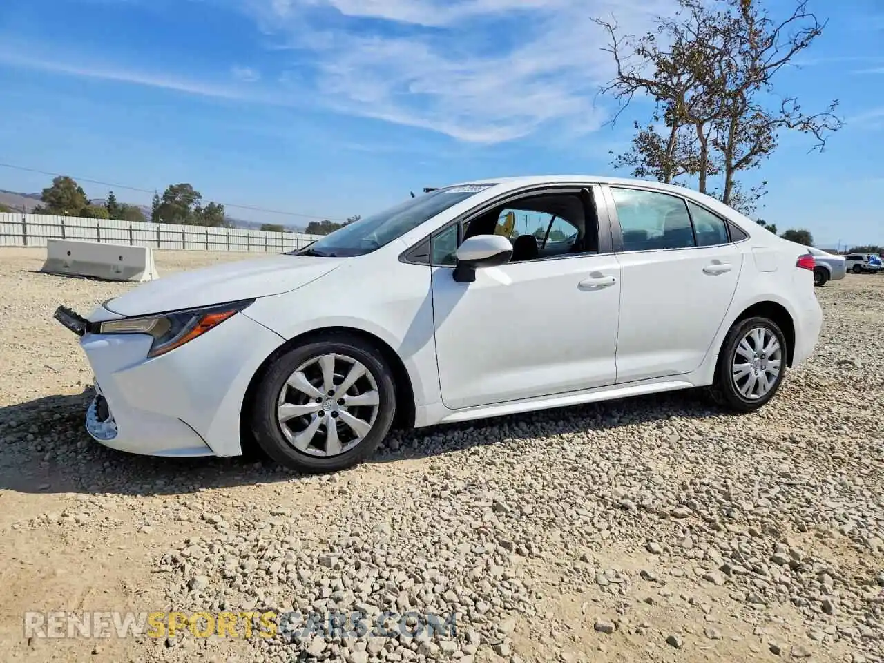 1 Photograph of a damaged car 5YFEPMAE5MP182101 TOYOTA COROLLA 2021