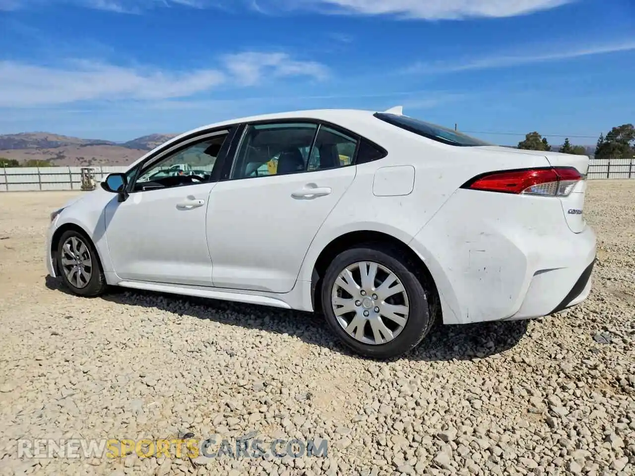 2 Photograph of a damaged car 5YFEPMAE5MP182101 TOYOTA COROLLA 2021
