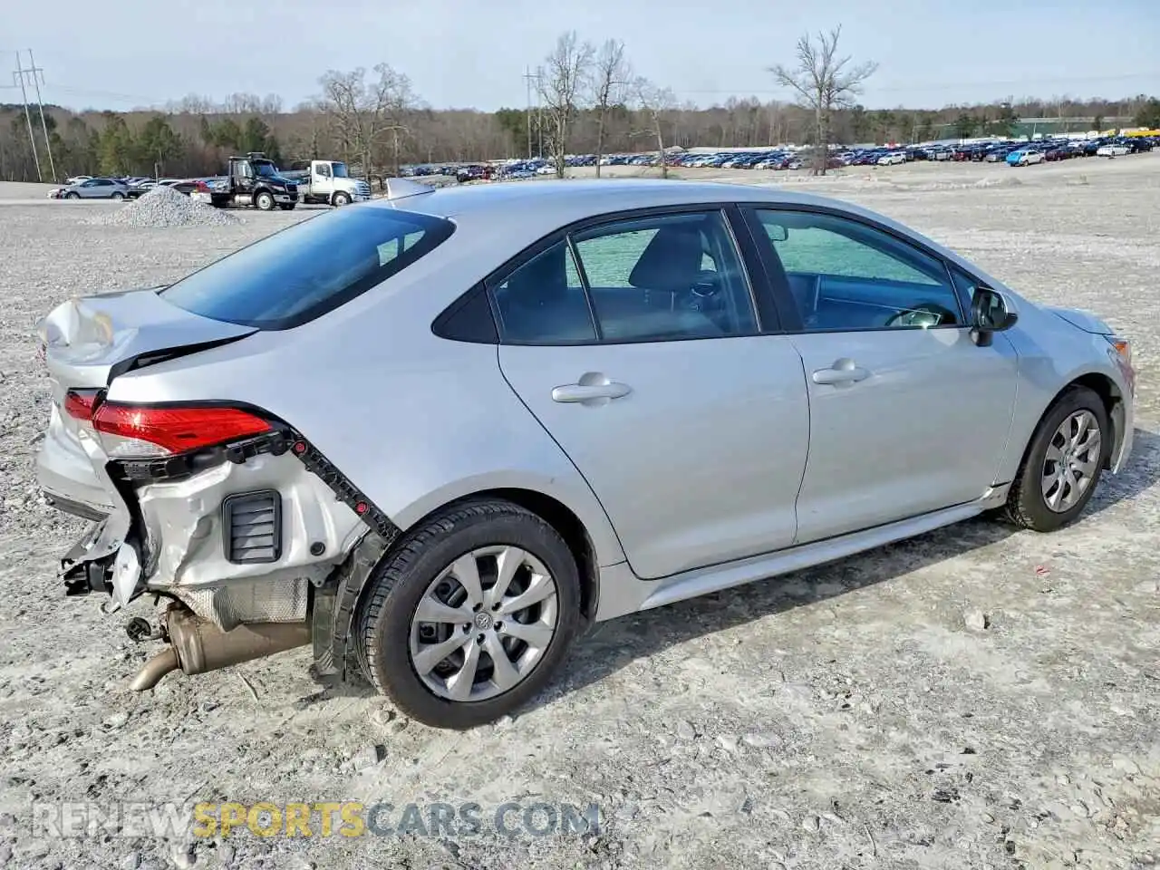3 Фотография поврежденного автомобиля 5YFEPMAE5MP184334 TOYOTA COROLLA 2021