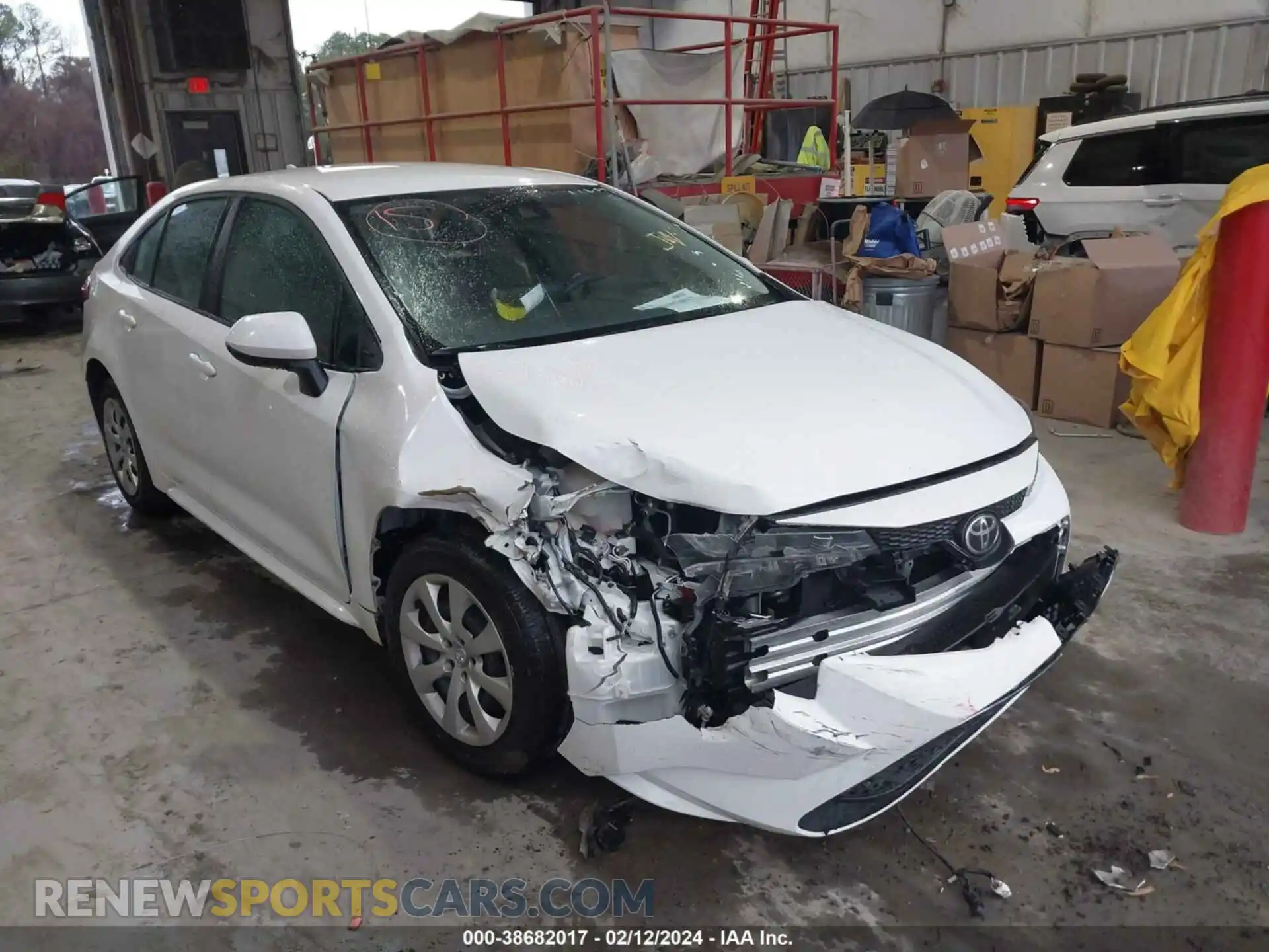 1 Фотография поврежденного автомобиля 5YFEPMAE5MP189582 TOYOTA COROLLA 2021