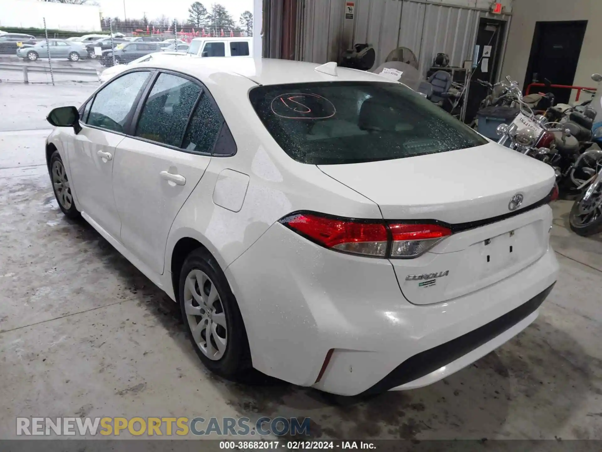 3 Фотография поврежденного автомобиля 5YFEPMAE5MP189582 TOYOTA COROLLA 2021