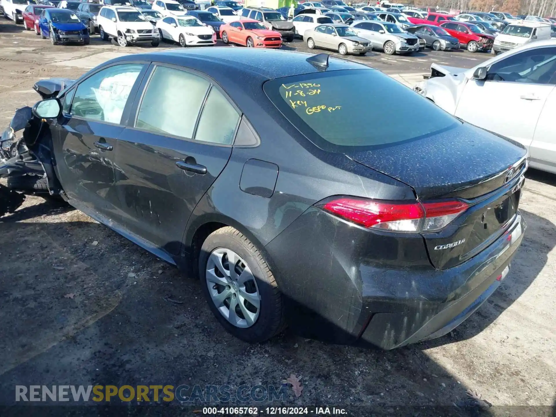 3 Photograph of a damaged car 5YFEPMAE5MP191350 TOYOTA COROLLA 2021